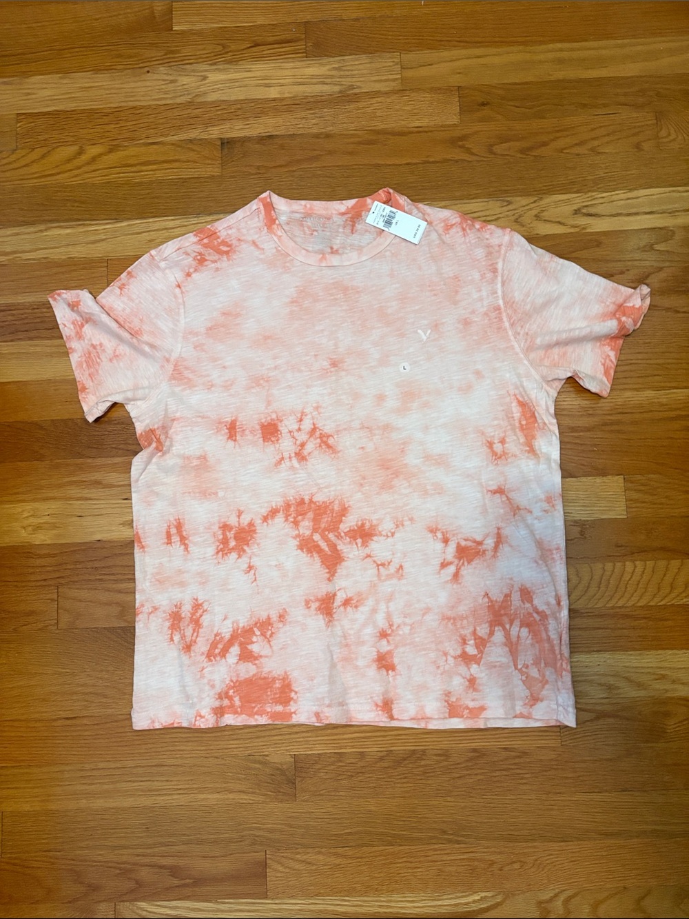 American Eagle Outfitters Coral and White Tie-Dye Crewneck Tee